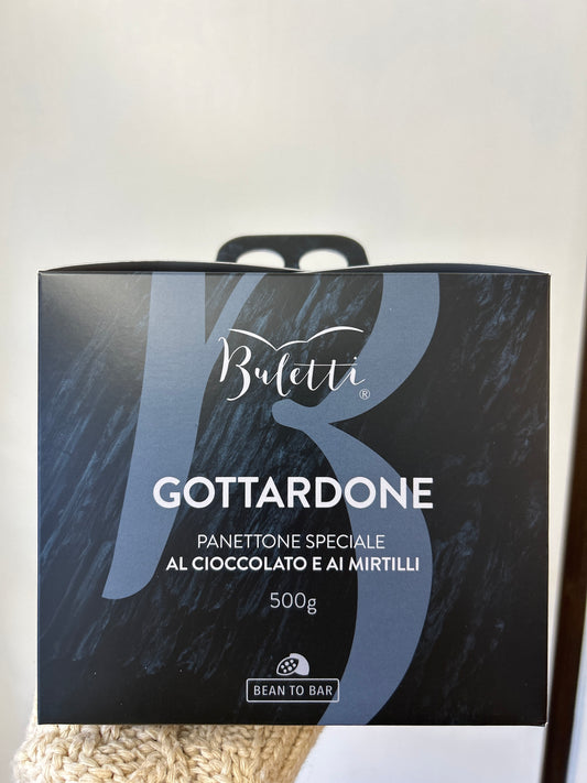 Gottardone panettone speciale al cioccolato e ai mirtilli